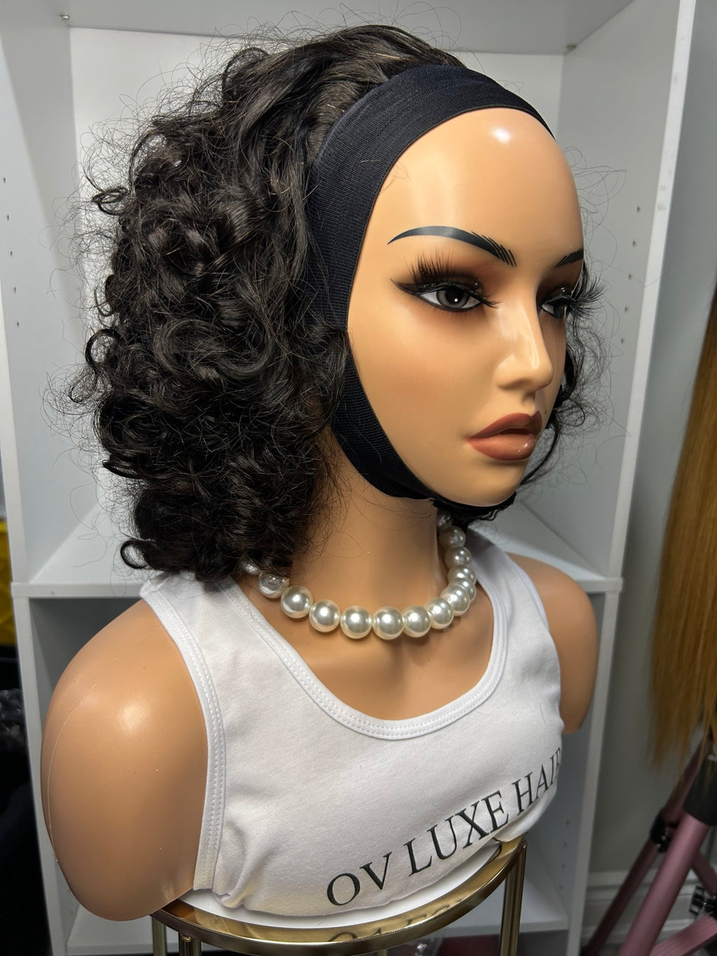 Classic Curls Band Wig
