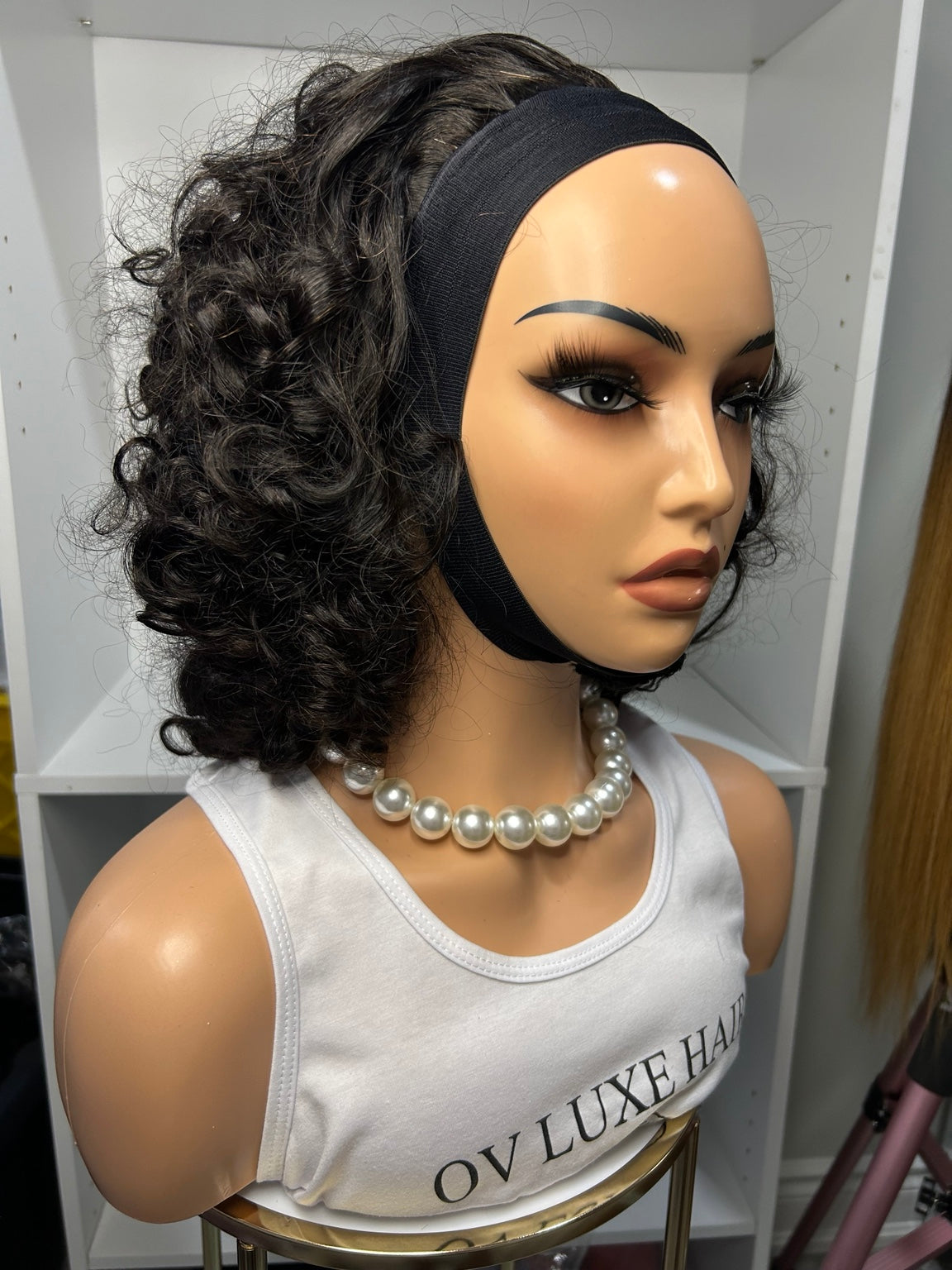 Classic Curls Band Wig